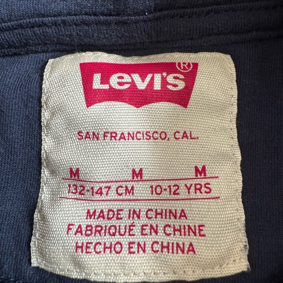 Levi’s navy blue hoodie with red Levi’s logo. Boys size medium - Picture 3 of 14